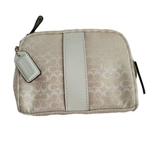 Coach small coin bag. (Coin bag ONLY. purse in separate listing) white and cream